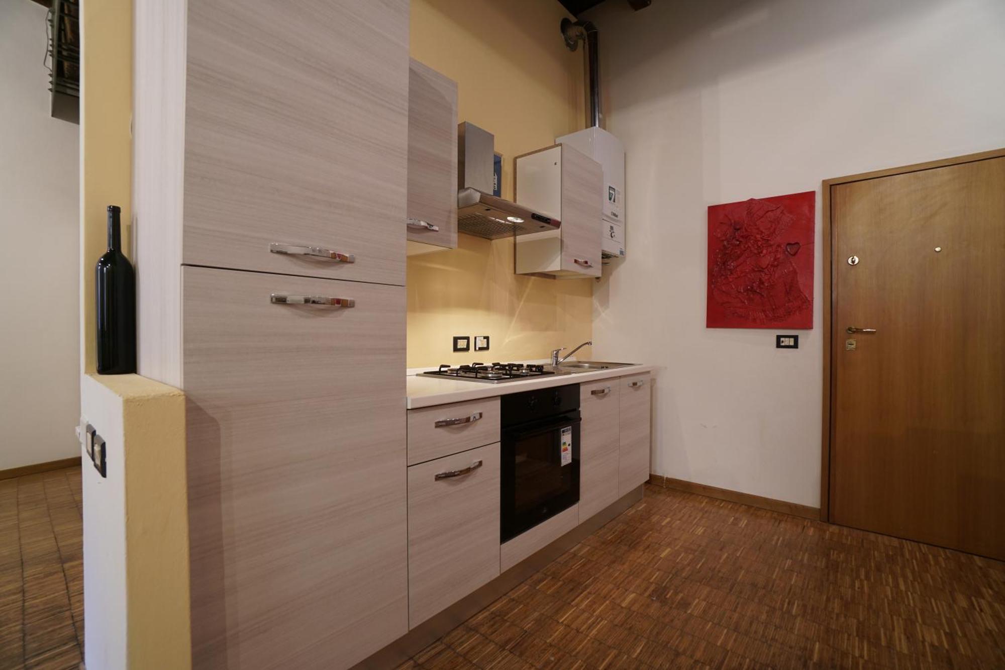 Romeohouse Central With Wifi เวโรนา ภายนอก รูปภาพ